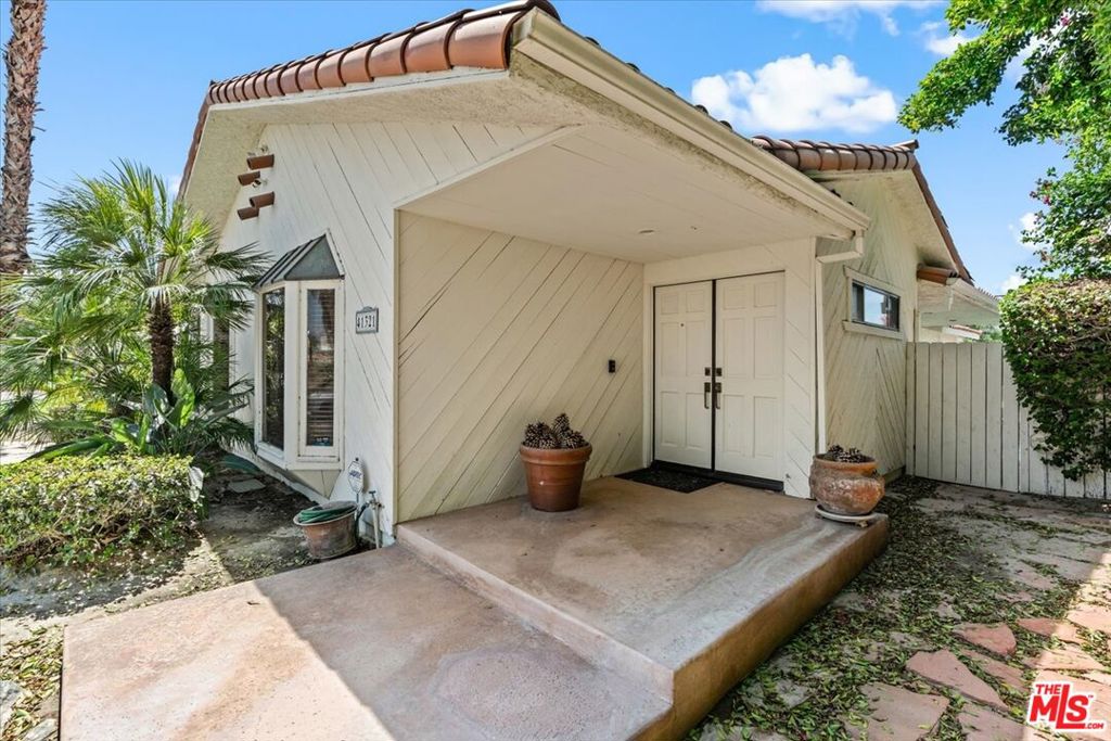 41321 Jamaica Sands Drive Property Photo 10