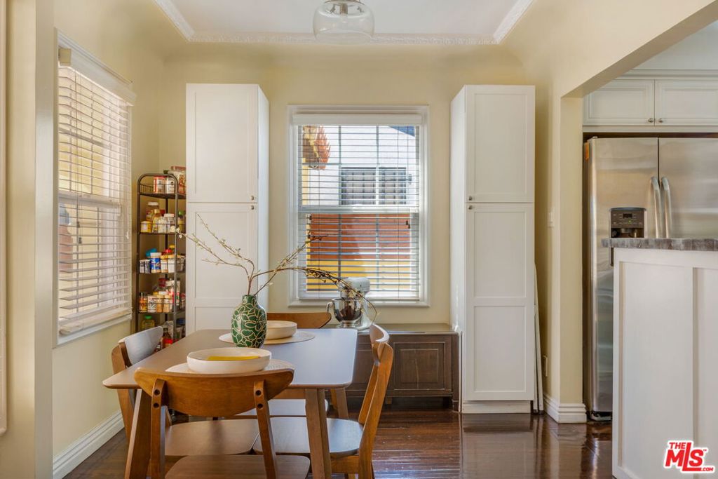 3827 Olmsted Avenue Property Photo 11