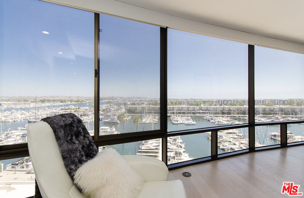 4335 Marina City 642 Property Photo 16