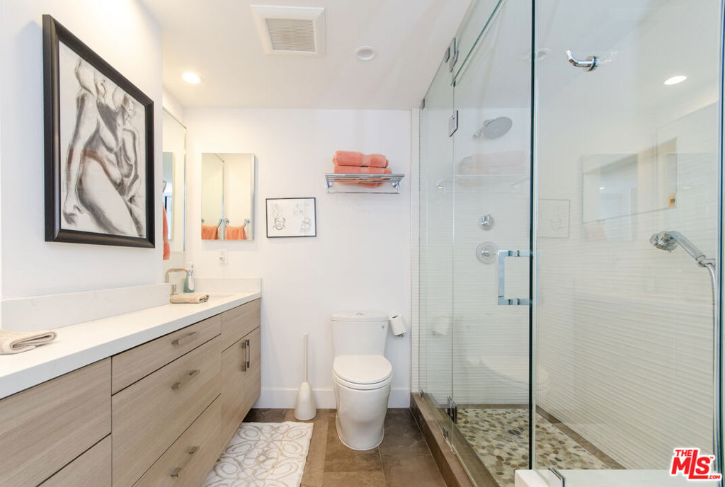 4335 Marina City 642 Property Photo 20