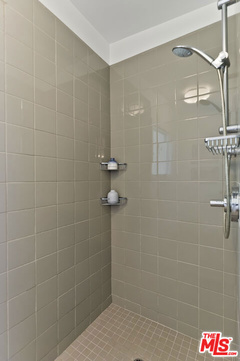 136 Beloit Avenue Property Photo 35