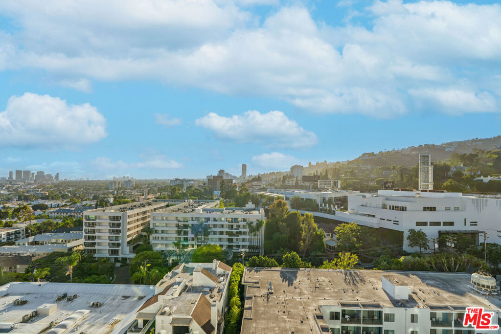 1155 N La Cienega Boulevard Ph 4 Property Photo 10