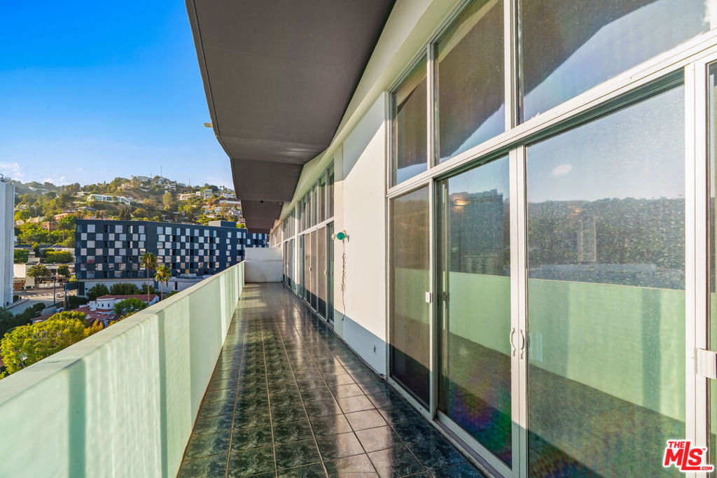 1155 N La Cienega Boulevard Ph 4 Property Photo 37