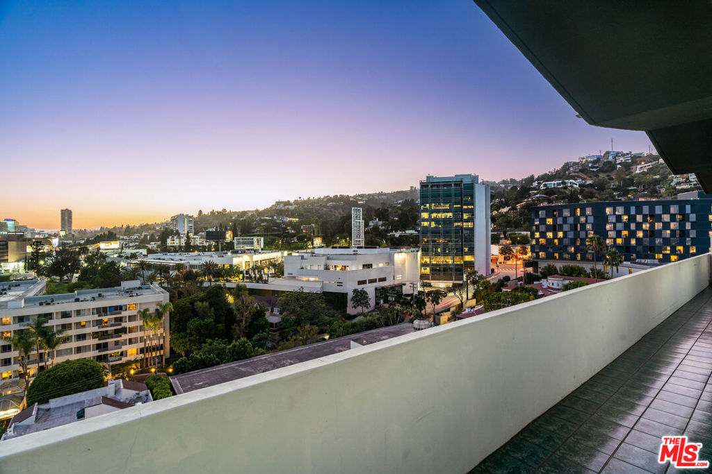 1155 N La Cienega Boulevard Ph 4 Property Photo 40
