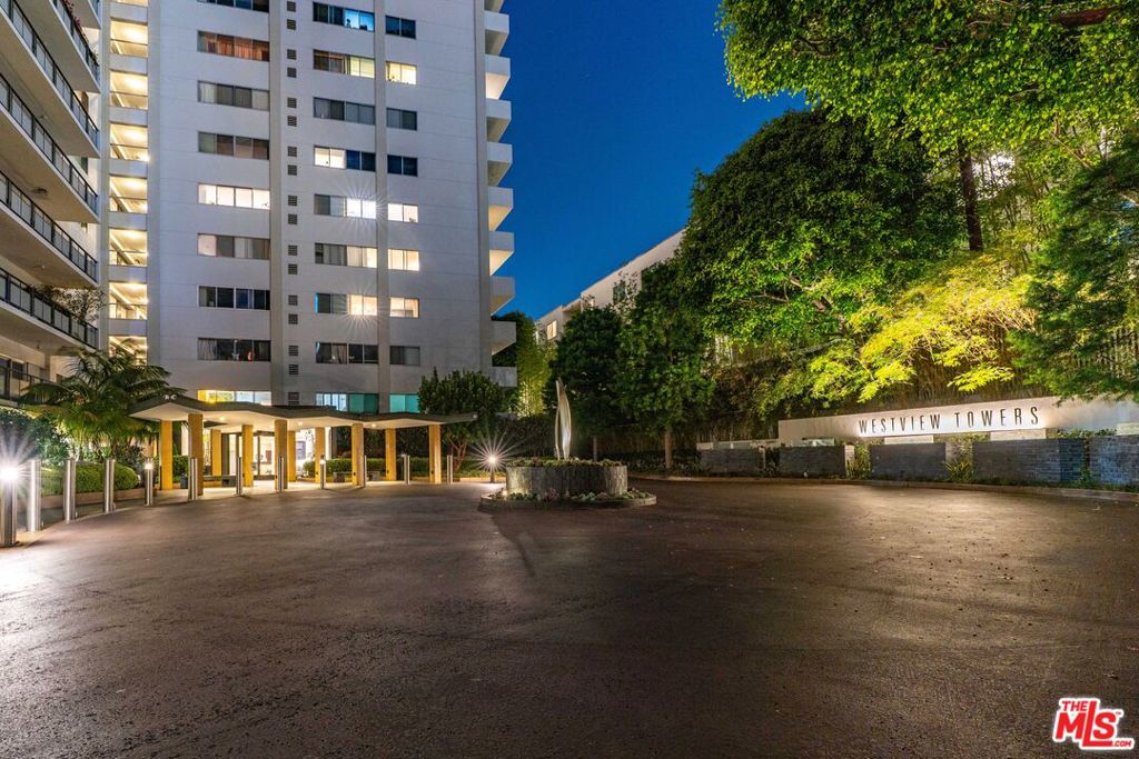 1155 N La Cienega Boulevard Ph 4 Property Photo 58