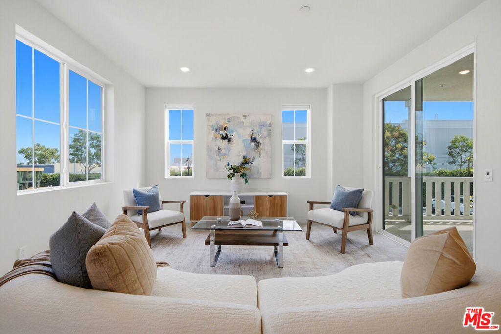 1426 Reliance Property Photo 4