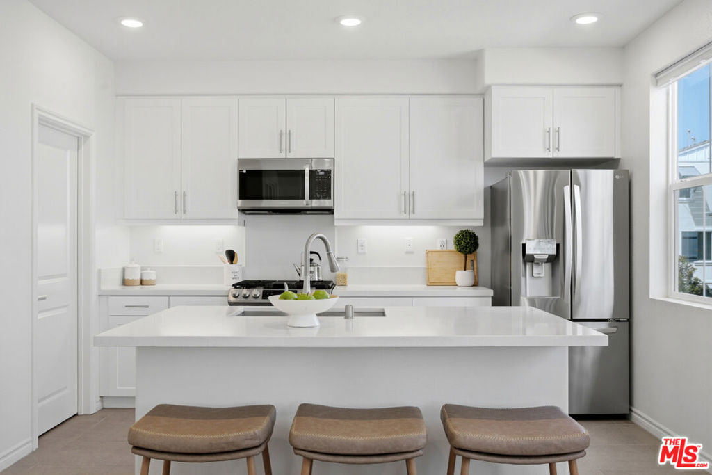 1426 Reliance Property Photo 11