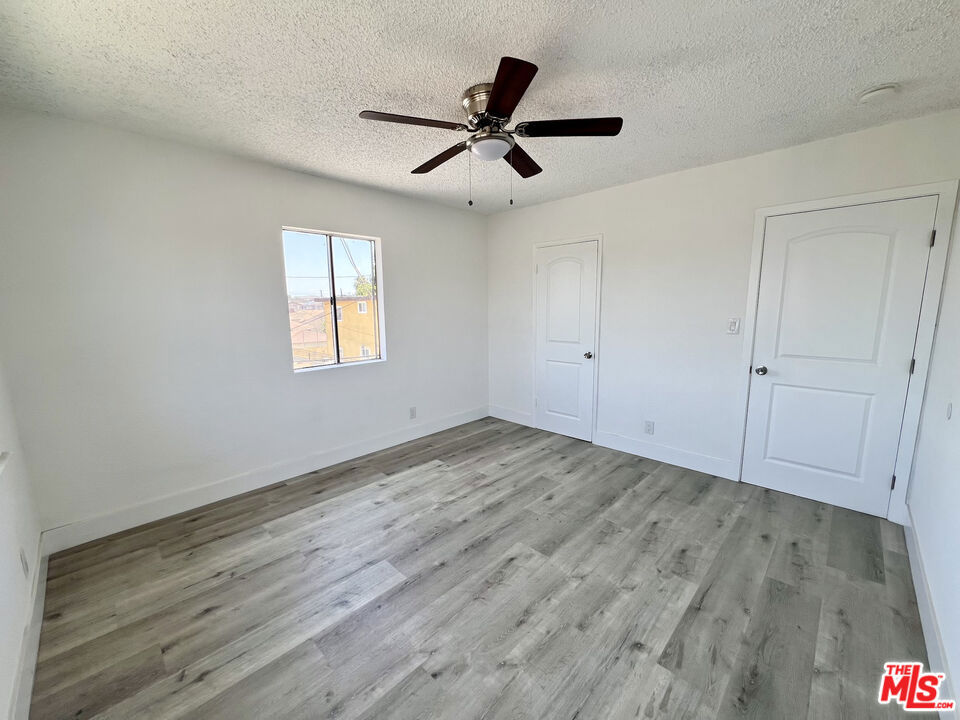 254 E Lanzit Avenue 5 Property Photo 15