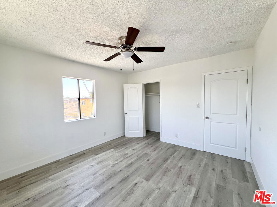 254 E Lanzit Avenue 5 Property Photo 16