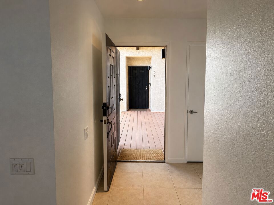 2170 S Palm Canyon Drive 28 Property Photo 6