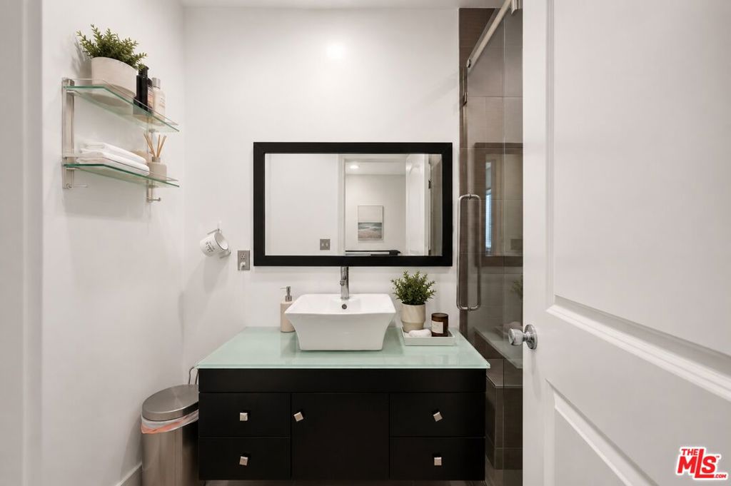 6159 Debs Avenue Property Photo 10