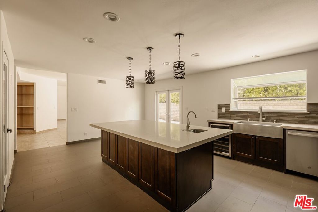 17323 San Jose Street Property Photo 8