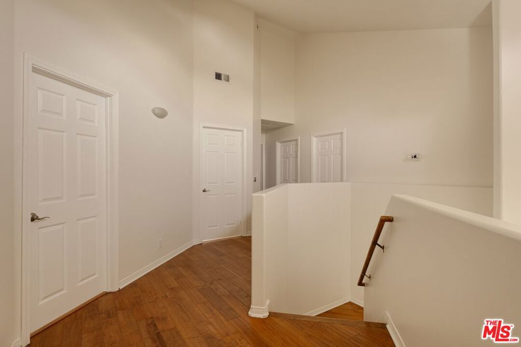 17323 San Jose Street Property Photo 12