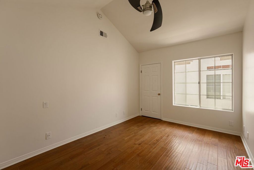 17323 San Jose Street Property Photo 19