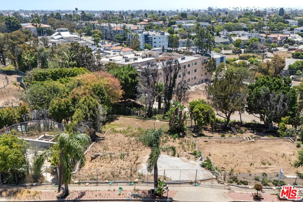 848 Las Lomas Avenue Property Photo 12