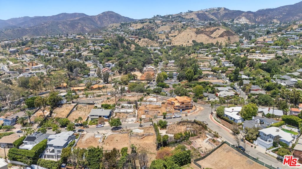 848 Las Lomas Avenue Property Photo 22