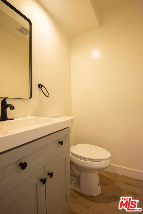 2757 Andreo 8 Property Photo 6