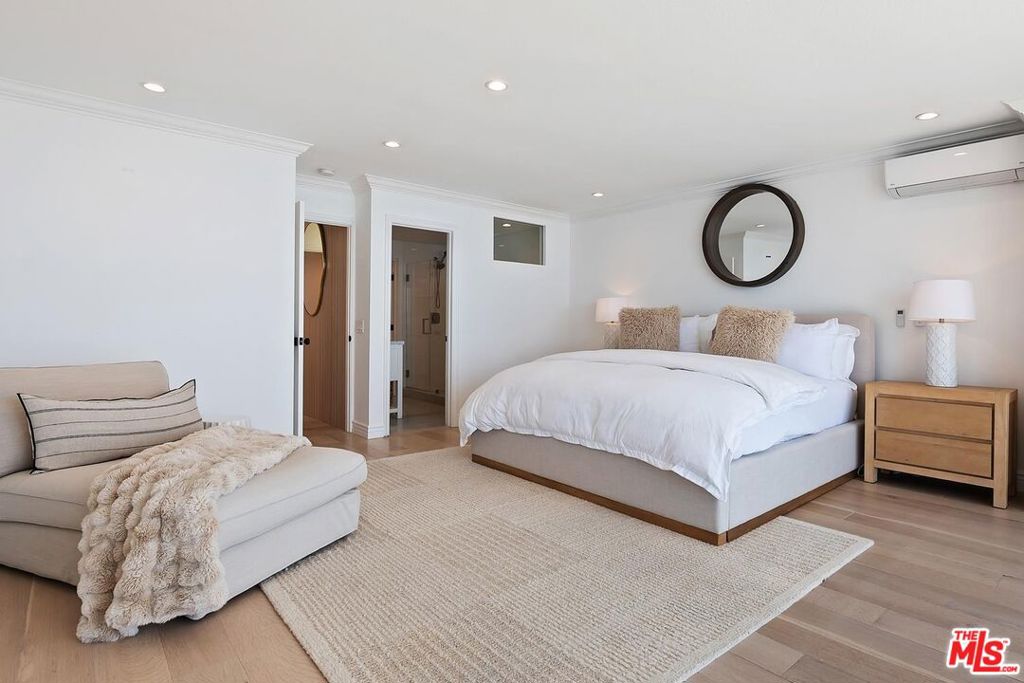 11874 Beach Club Way Property Photo 20