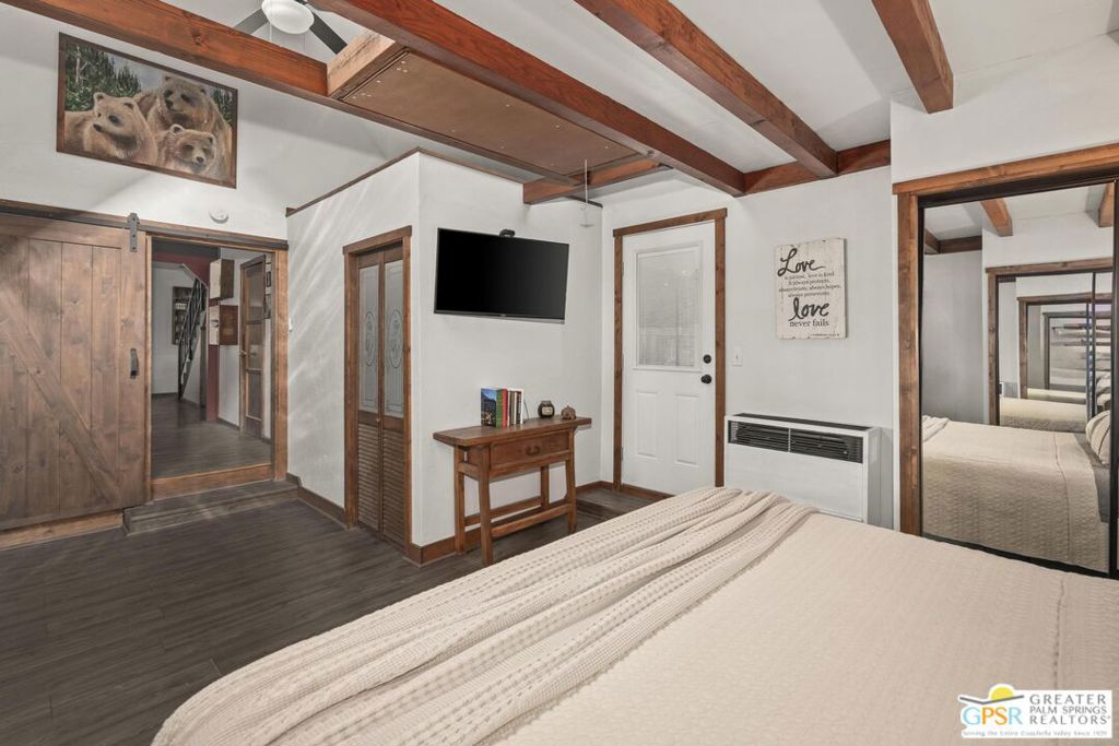 52731 Sylvan Way Property Photo 14