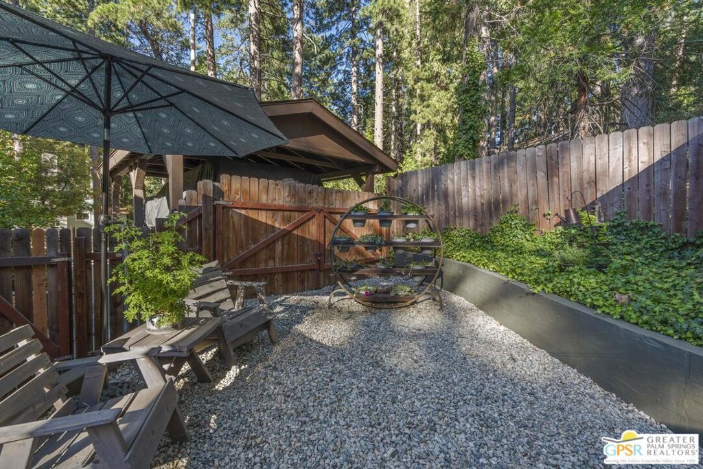 52731 Sylvan Way Property Photo 32