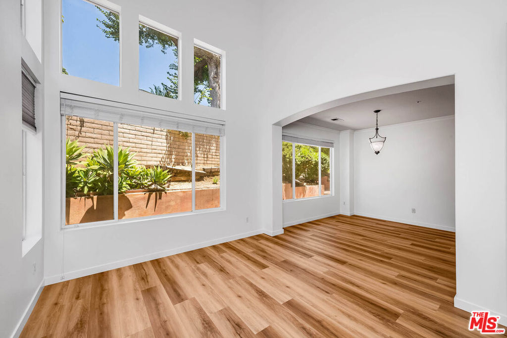 10645 Chiquita Street Property Photo 6
