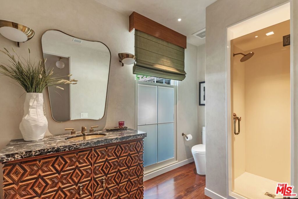 400 Toyopa Drive Property Photo 25