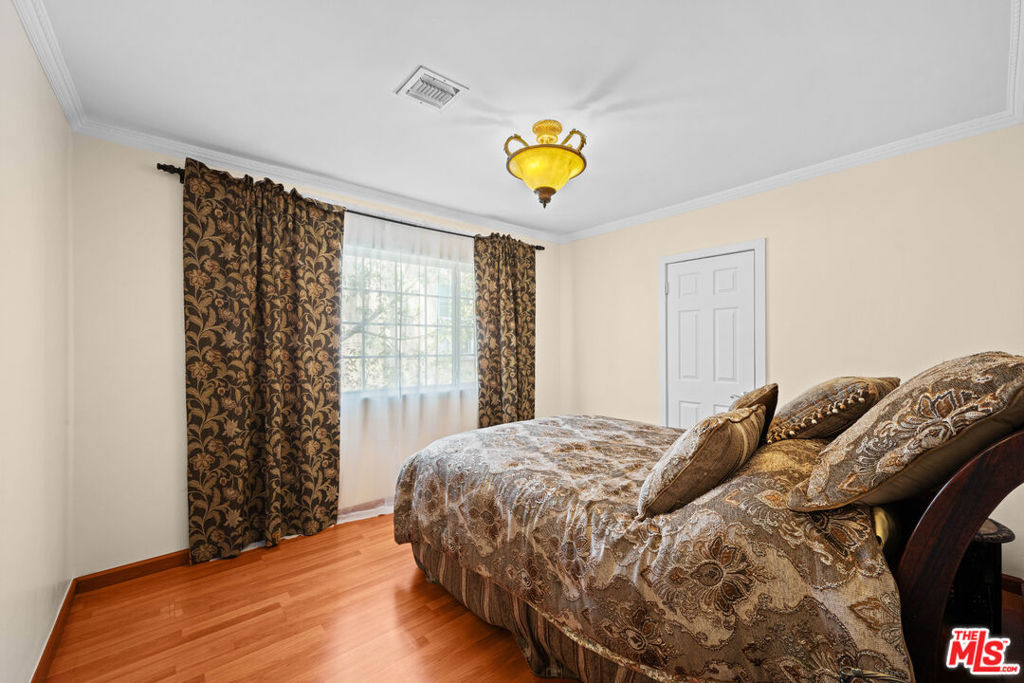 7601 Hollywood Boulevard Property Photo 16