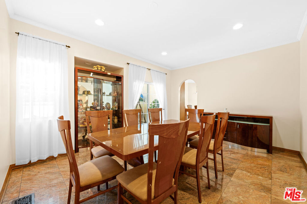 7601 Hollywood Boulevard Property Photo 21