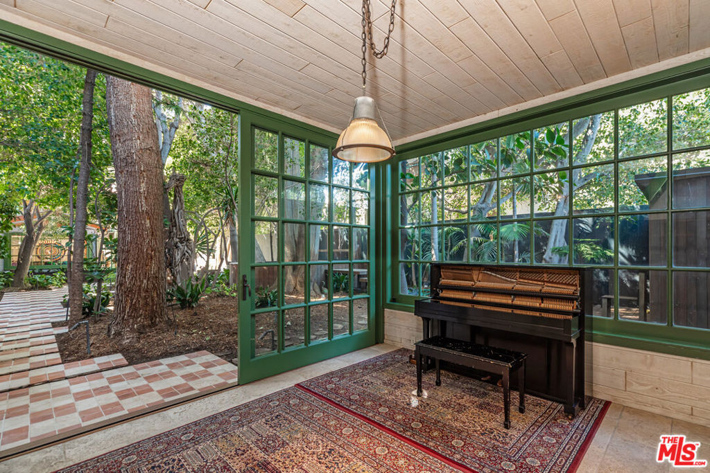 23441 Malibu Colony Road Property Photo 33