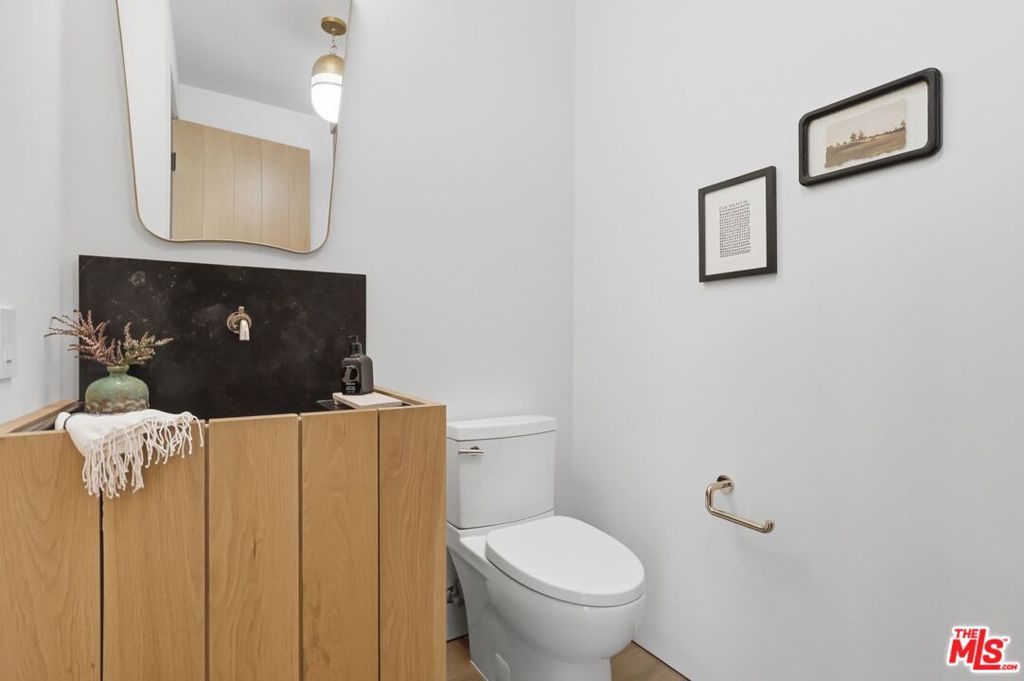 7841 Stewart Avenue Property Photo 7