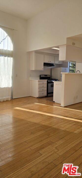 2305 Glendale Boulevard Property Photo 6