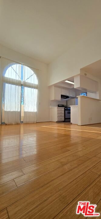 2305 Glendale Boulevard Property Photo 7