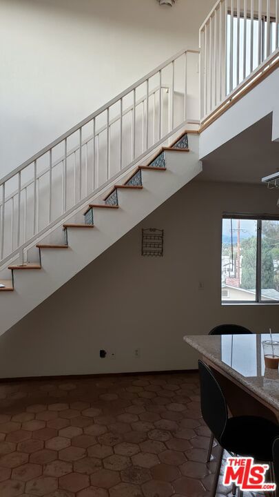 2305 Glendale Boulevard Property Photo 11