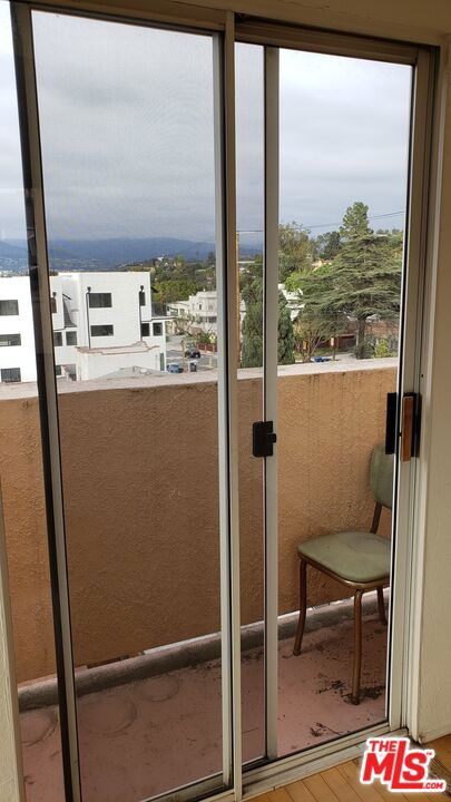 2305 Glendale Boulevard Property Photo 22