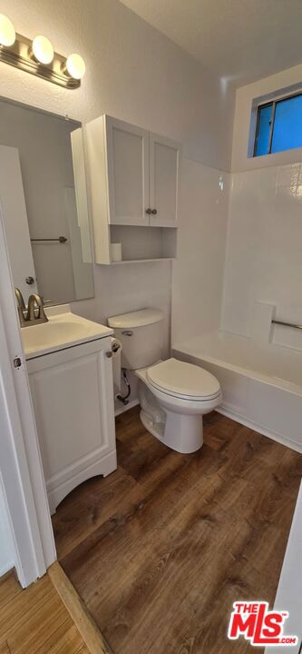 2305 Glendale Boulevard Property Photo 23