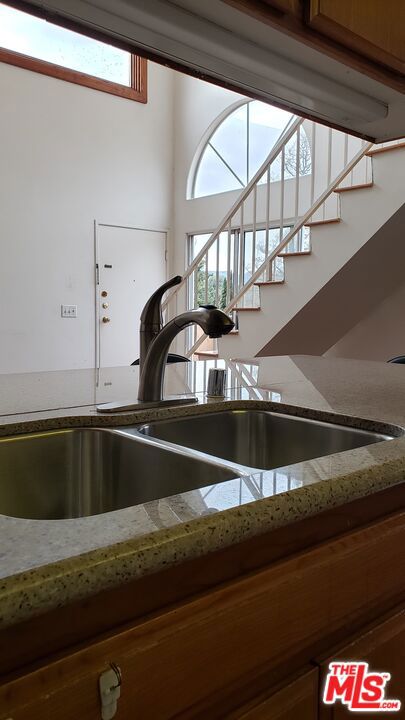 2305 Glendale Boulevard Property Photo 26