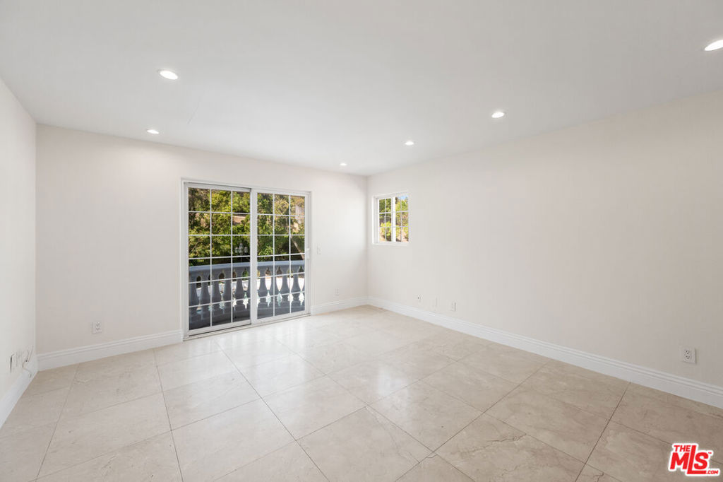 3856 Vista Linda Drive Property Photo 35