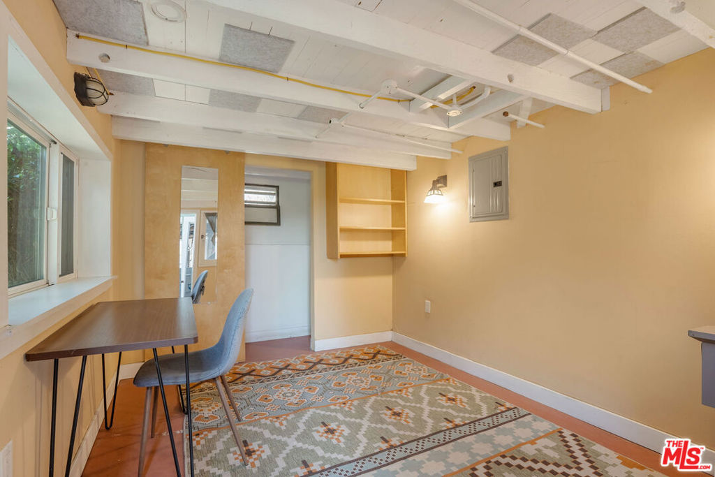 2306 Loma Vista Place Property Photo 14