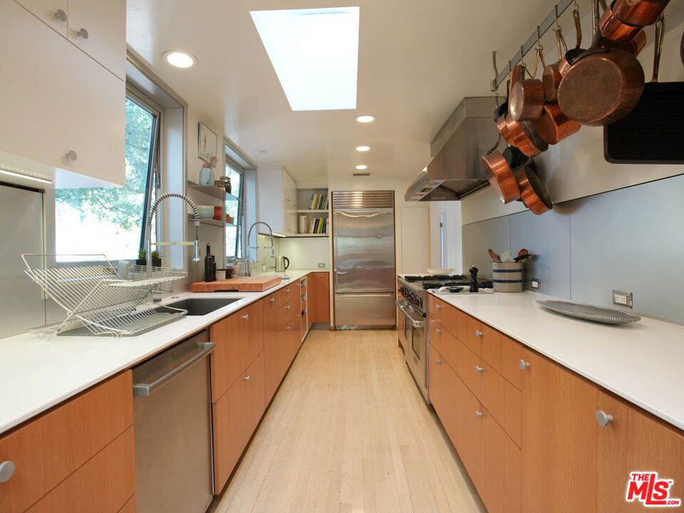 10416 Corfu Ln Property Photo 1