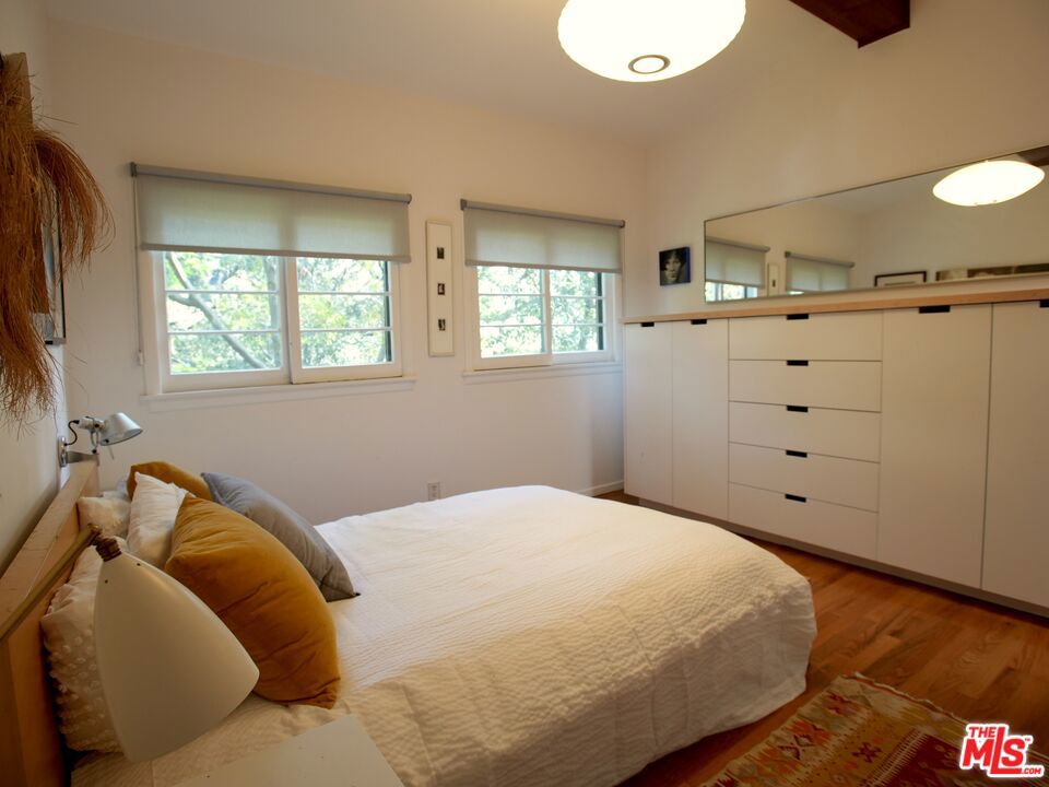 10416 Corfu Ln Property Photo 17