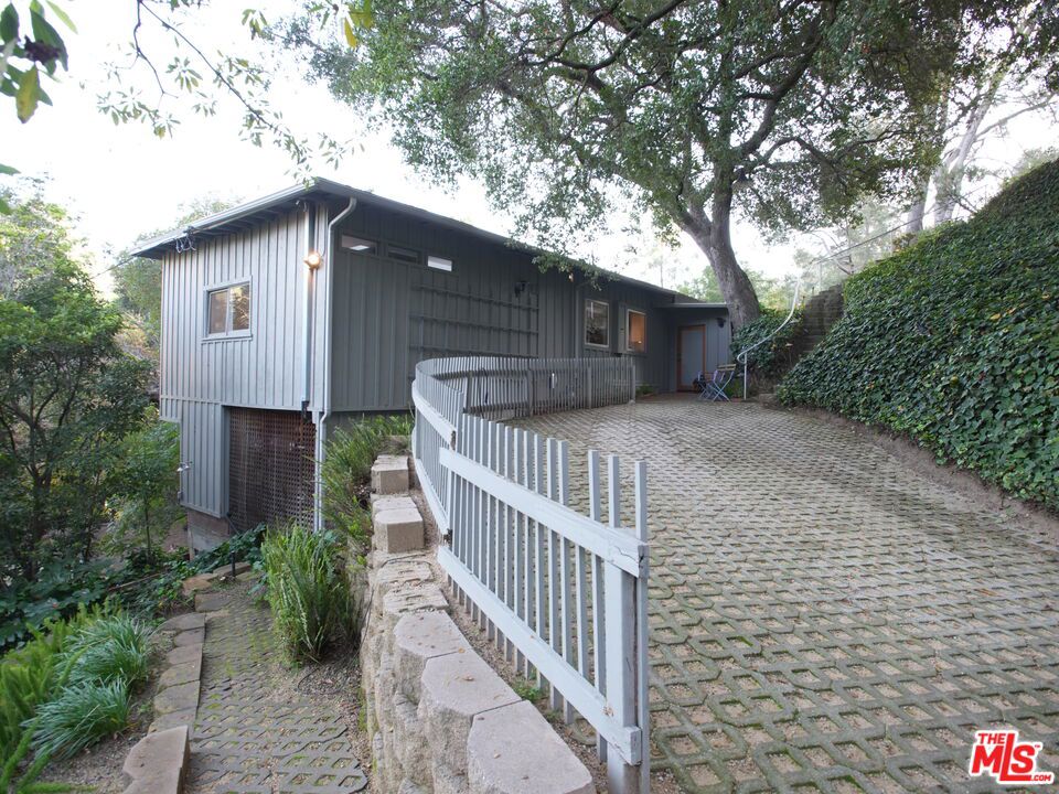 10416 Corfu Ln Property Photo 27