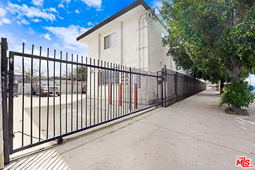 12602 Correnti Street Property Photo 17
