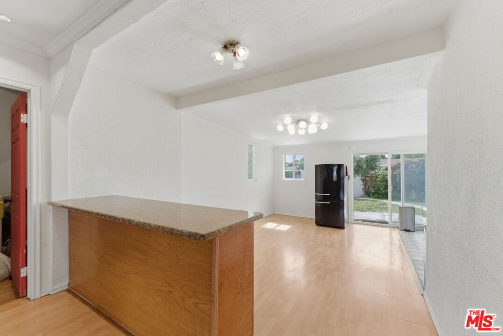 23319 Dolores Street Property Photo 14