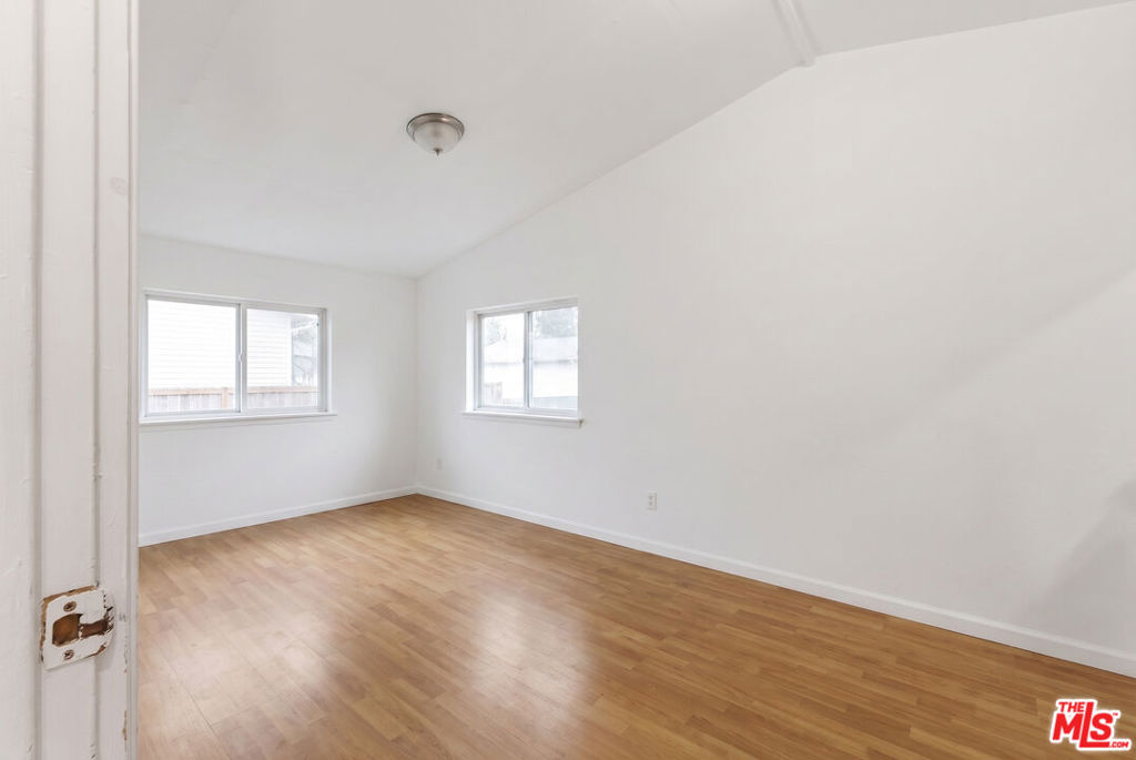 23319 Dolores Street Property Photo 26