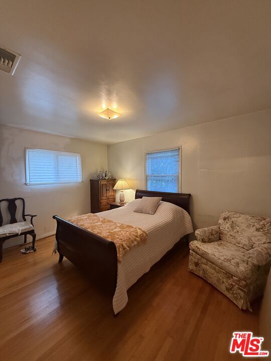 5215 Lillian Street Property Photo 11