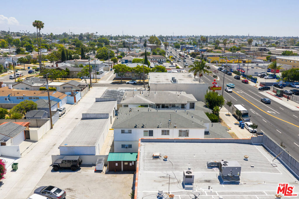 1412 Centinela Avenue Property Photo 32
