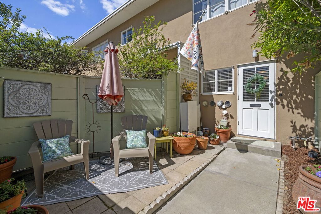 5464 Village Green Property Photo 66