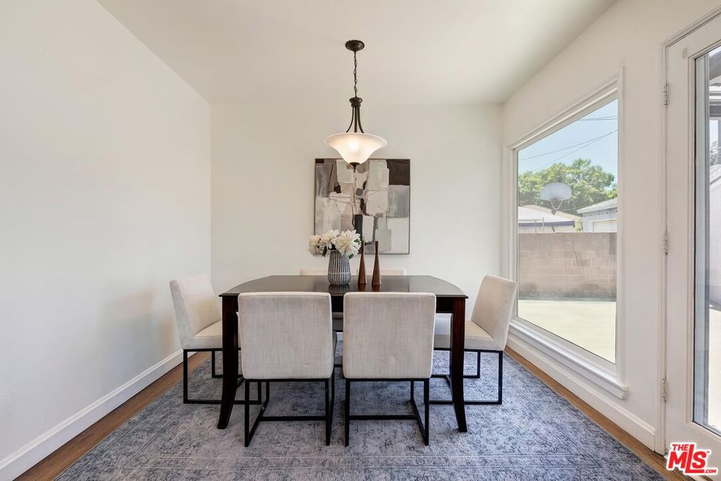 11159 Woolford Street Property Photo 10