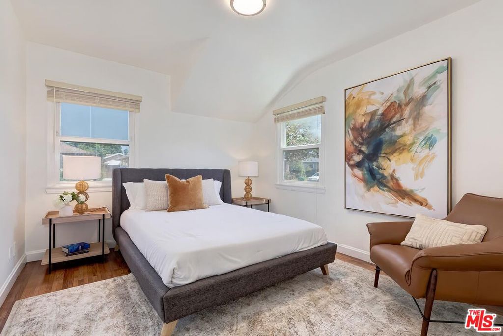 11159 Woolford Street Property Photo 16