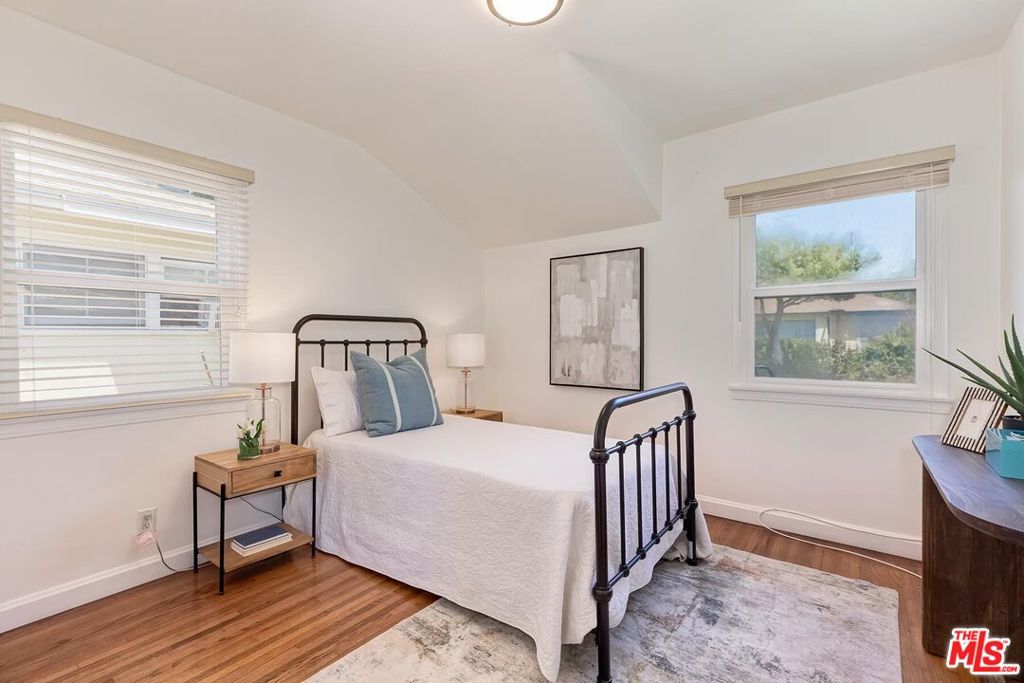 11159 Woolford Street Property Photo 18